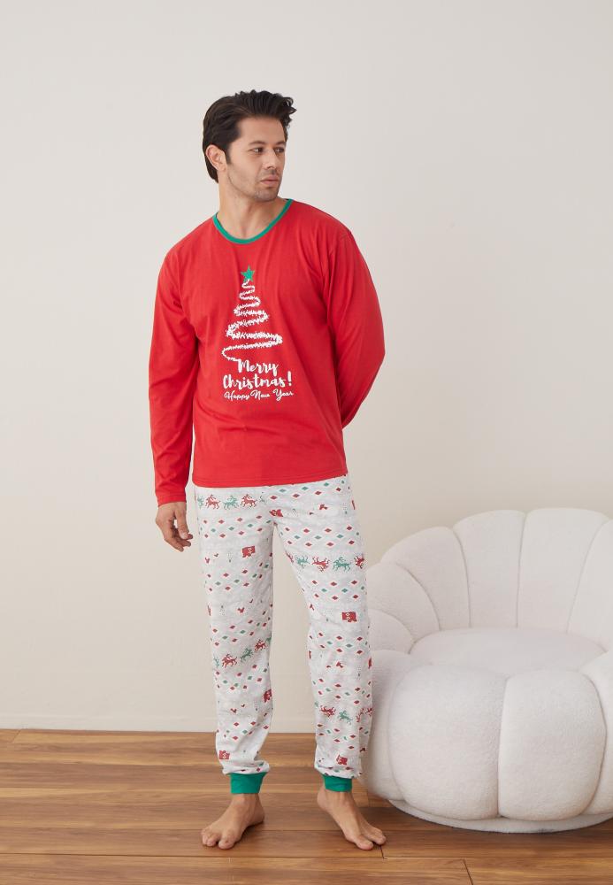 Pijama barbati Craciun " Merry Chrystmas " maneca lunga ,pantaloni lungi,Culoare Rosu Engros